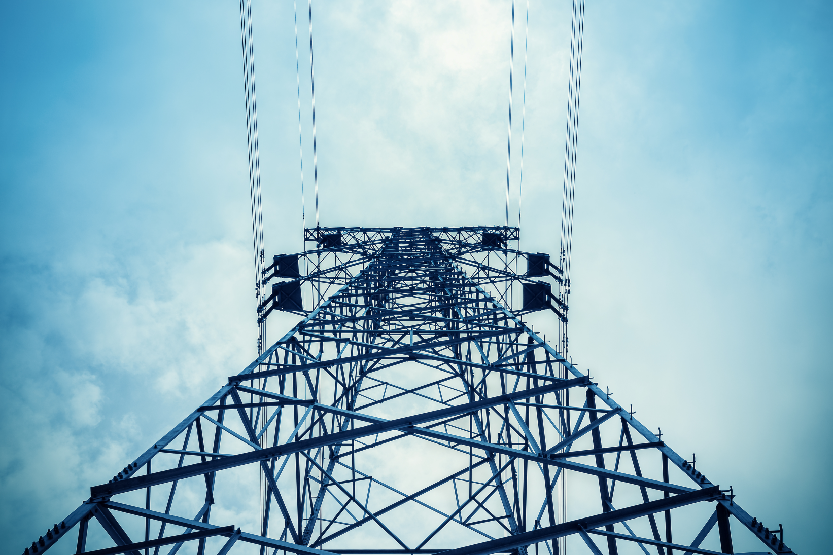 Cross-zonal capacities and the 70% margin available for cross-zonal electricity trade (MACZT)