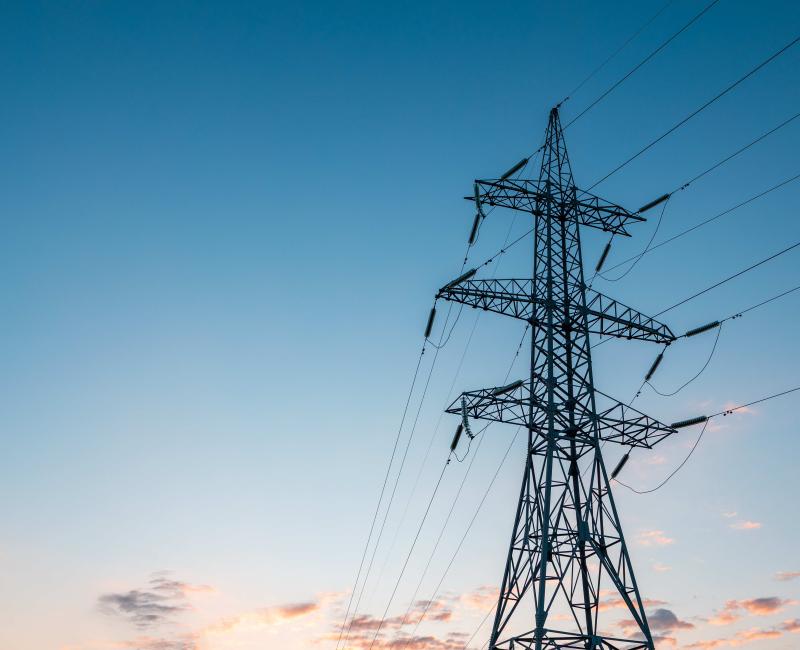 Electricity transmission tower